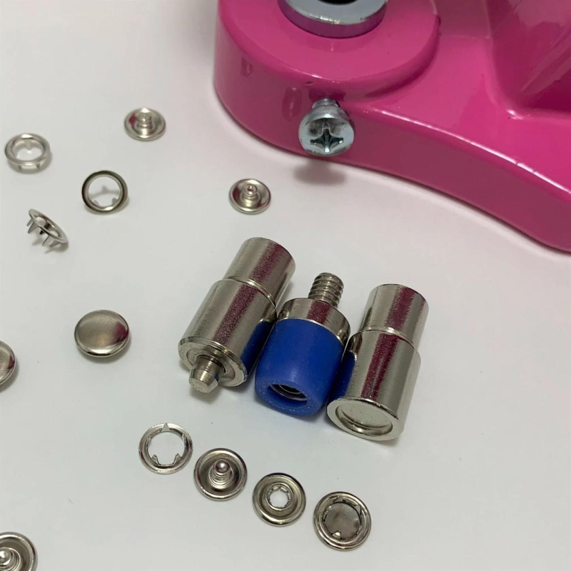 Матриця на кнопку baby ( трикотажна ) 9,5 мм з кришечкою Матриця на кнопку baby ( трикотажна ) 9,5 мм з кришечкою