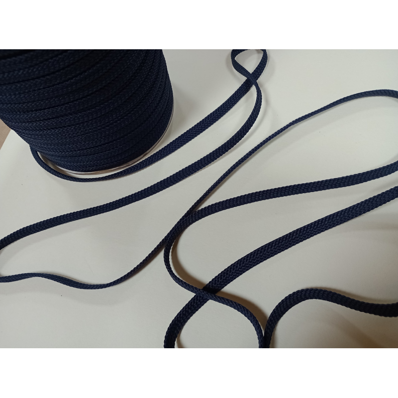 Шнур для одягу плоский 8,5 мм Темно Синій (10метрів) Шнур для одягу плоский 8,5 мм Темно Синій (10метрів)